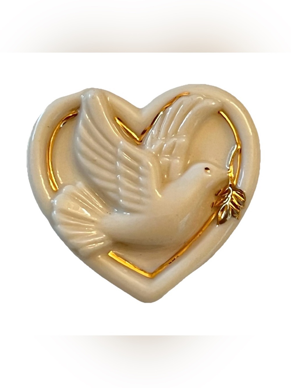 Vintage Lenox Porcelain Dove Of Peace Heart Shaped Pin Brooch Gold Trim
